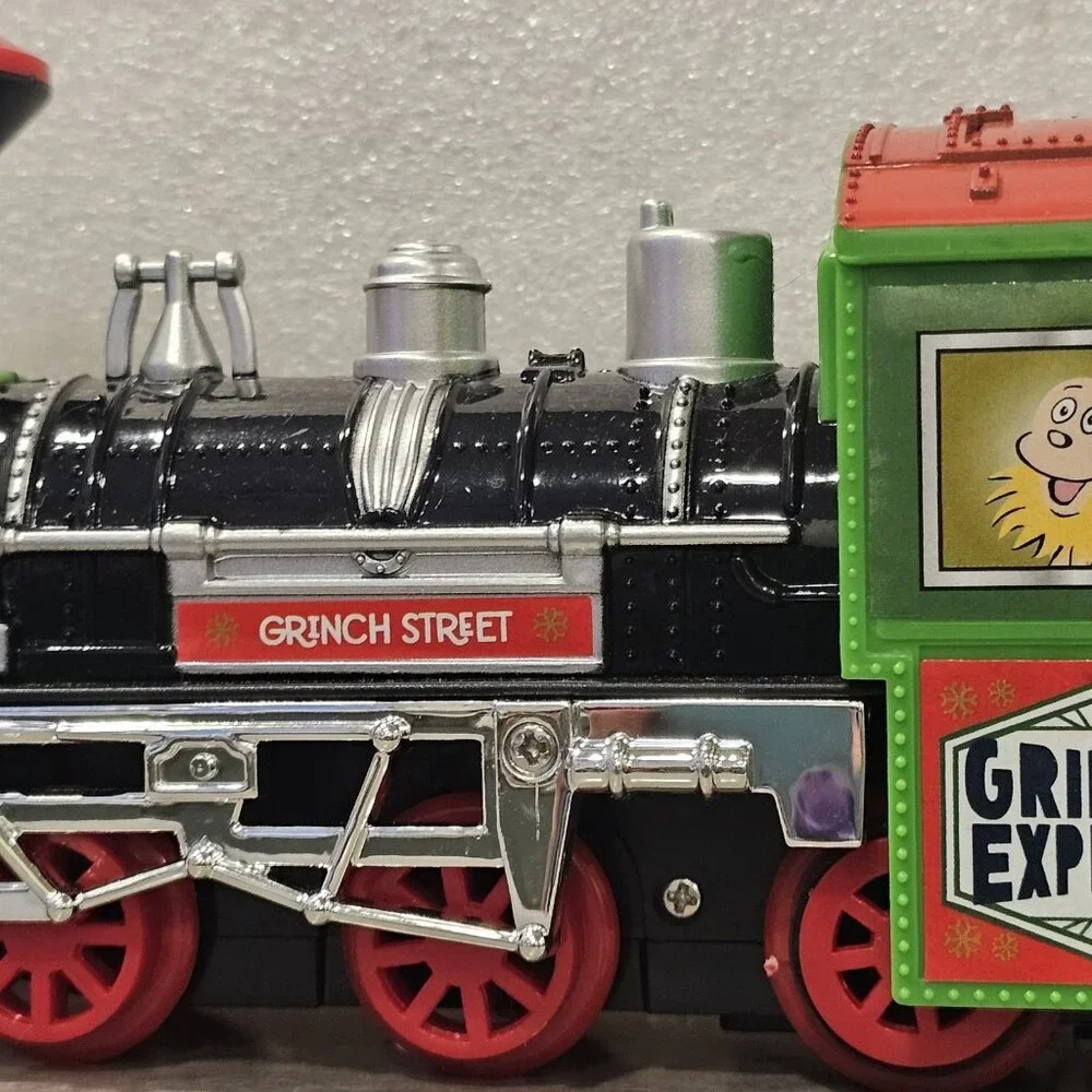 Grinch Train Express Locomotive Engine By Ruz Motorized‎ Works Plays Music